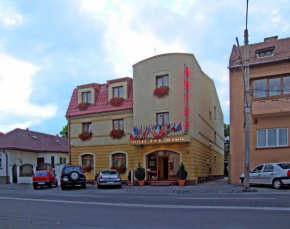 Отель Hotel Brasov  Брашов